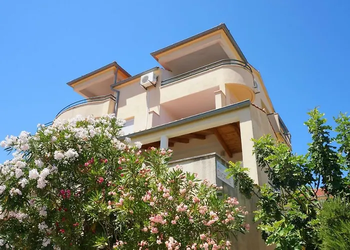 Villa Dvorine