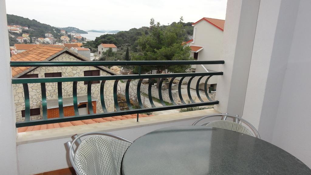 Apartman Dvorine